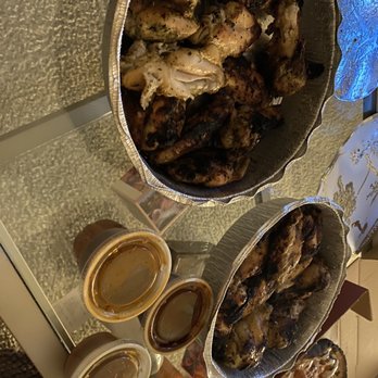 Pizza Rox - Chicken wings - they grill them . Awesome sauces - Pizza Near Me - Boynton Beach, Florida