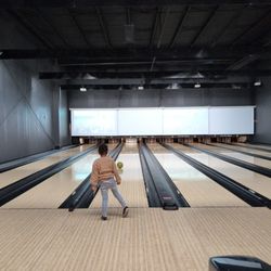Ten Pin Alley