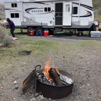 Adventure In Camping - Here we are at silver lake in the June loop. - RV Rental Near Me - Mammoth Lakes, California