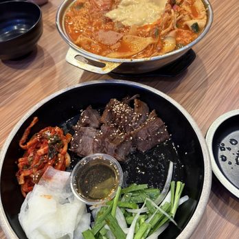 Pocha Eats - Pocha Braised Beef, Army Stew / 부대찌게 - Korean Near Me - Cerritos, California Pocha Eats - Pocha Braised Beef, Army Stew / 부대찌게 - Korean Near Me - Cerritos, California