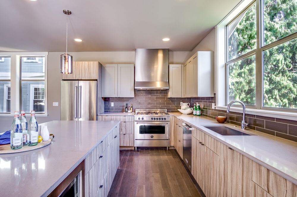 ASHWORTH HOMES Updated August 2024 1501 N 200th St, Shoreline