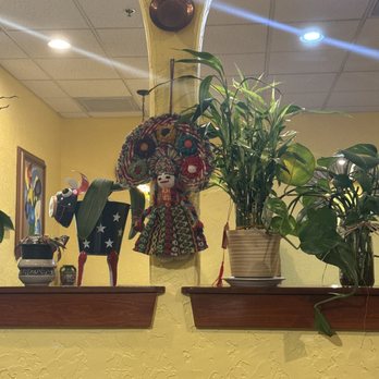 Guadalajara - Decor - Beer, Wine & Spirits Near Me - Woodland, Washington