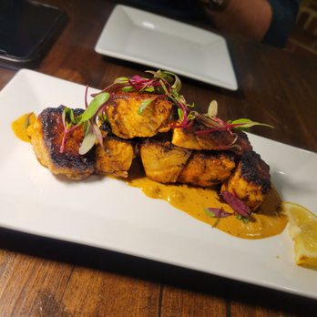 Chefs Kitchen and Cocktails - Salmon bites - Cocktail Bars Near Me - Norfolk, Virginia Chefs Kitchen and Cocktails - Salmon bites - Cocktail Bars Near Me - Norfolk, Virginia