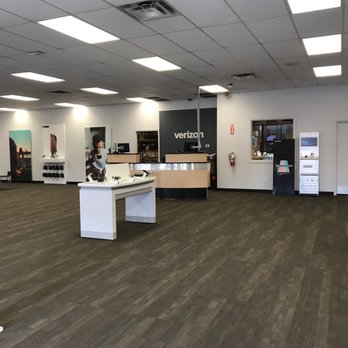Verizon - Mobile Phones Near Me - Show Low, Arizona