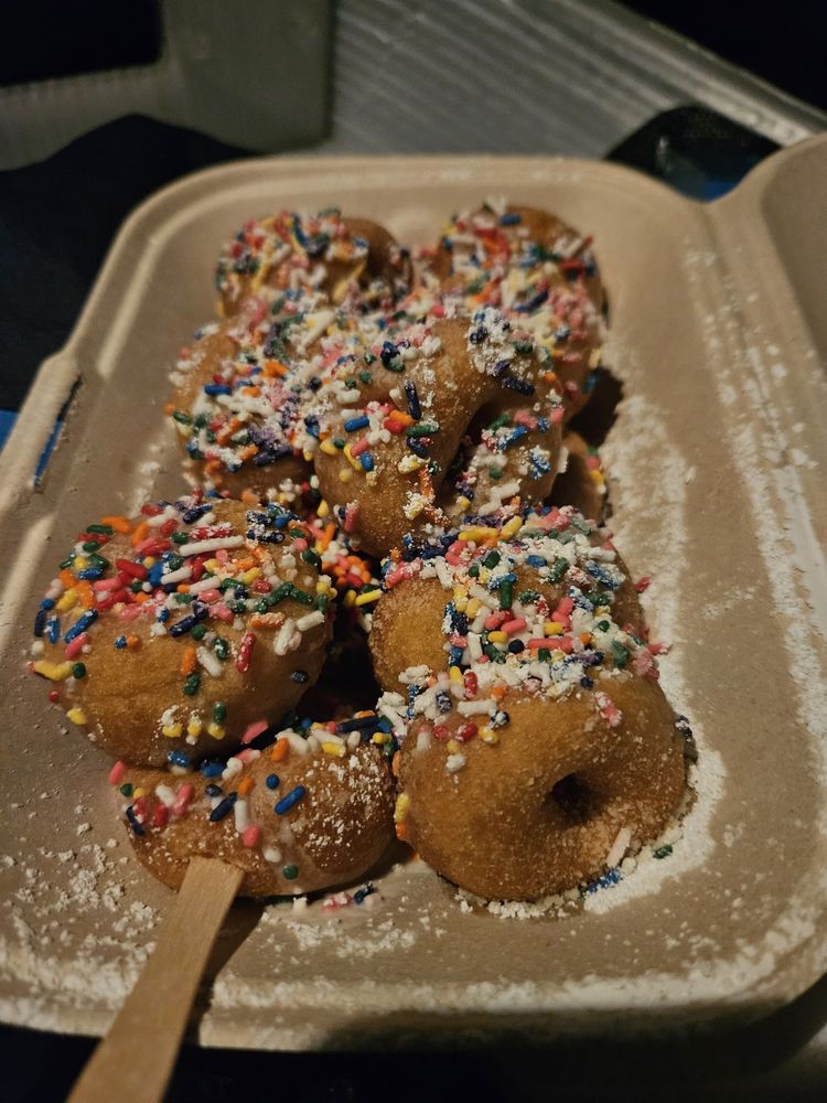 NANA BEARS MINI DOUGHNUTS 16210 S Harlan Rd, Lathrop, California