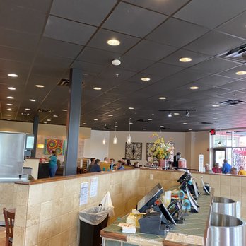 Newk's Eatery - Sandwiches Near Me - Franklin, Tennessee