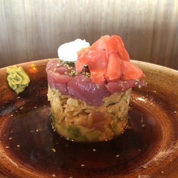 Beach House - Tuna stack - Bars Near Me - Pompano Beach, Florida