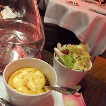 Le 114 Faubourg - Sides for the pork chop. Salad was very acidic (but I love that) - French Near Me - Paris, 75 Le 114 Faubourg - Sides for the pork chop. Salad was very acidic (but I love that) - French Near Me - Paris, 75
