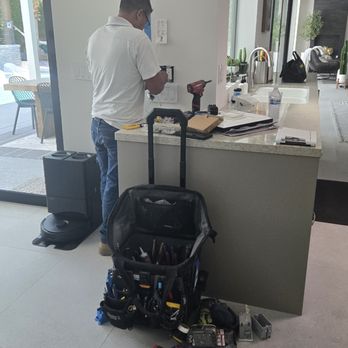 WiredUp Electric - Nelson with his bag of tricks! - Electricians Near Me WiredUp Electric - Nelson with his bag of tricks! - Electricians Near Me