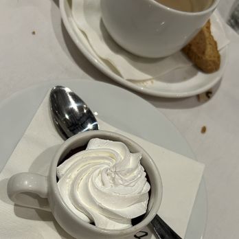 Ouisie's Table - Don't skip the latte! - New American Near Me - Houston, Texas