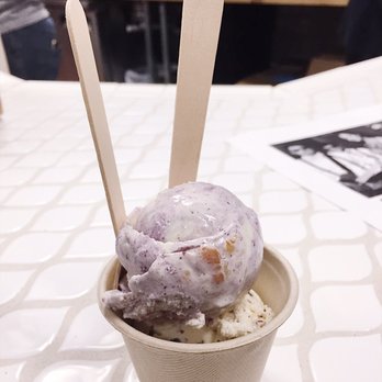 Long Beach Creamery - Blueberry donut on top & walnut fennel chip on bottom - Ice Cream & Frozen Yogurt Near Me - Long Beach, California Long Beach Creamery - Blueberry donut on top & walnut fennel chip on bottom - Ice Cream & Frozen Yogurt Near Me - Long Beach, California