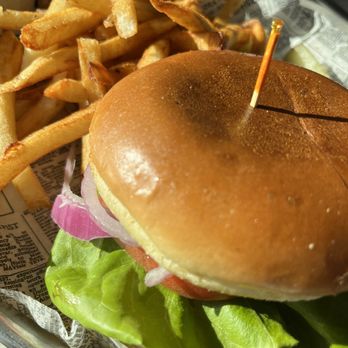 Restaurant 198 - 198 Classic Burger - Breakfast & Brunch Near Me - Burtonsville, Maryland