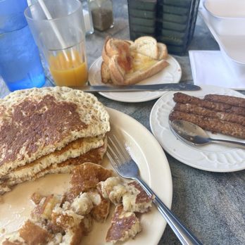 Irene's Cafe - Breakfast which as you can see are good portions for 1 person. - American Near Me - Fresno, California Irene's Cafe - Breakfast which as you can see are good portions for 1 person. - American Near Me - Fresno, California