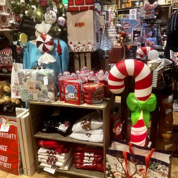 Cracker Barrel Old Country Store - Southern Near Me - Bakersfield, California