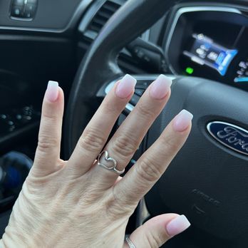 Nailzzx Tee - Nail Technicians Near Me