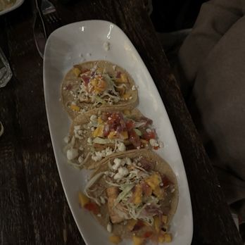 Guanajuato - Salmon tacos - Mexican Near Me - Winnetka, Illinois