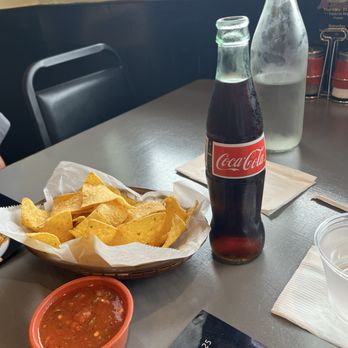 Mi Rancho Mexican Food - Chips and salsa, Coke - Mexican Near Me - Joliet, Illinois
