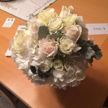 Flowers By Maria - Florists Near Me - Simi Valley, California Flowers By Maria - Florists Near Me - Simi Valley, California