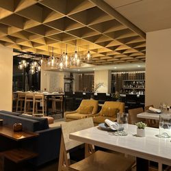 Aurum - I love the ambience