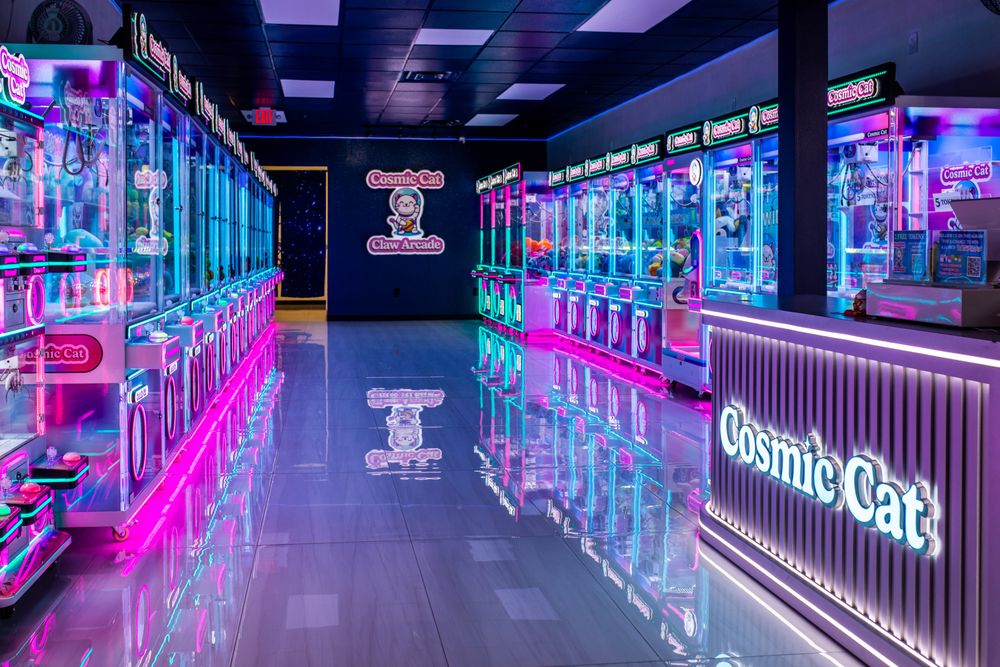 Cosmic Cat Claw Arcade