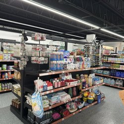 Mangrove Marketplace - Inside