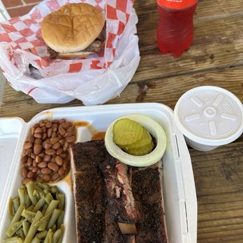 BBQLIFE - Brisket sandwich and one meat plate - Barbeque Near Me - San Antonio, Texas