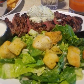 Nico's Pier 38 - Seafood Near Me - Honolulu, Hawaii