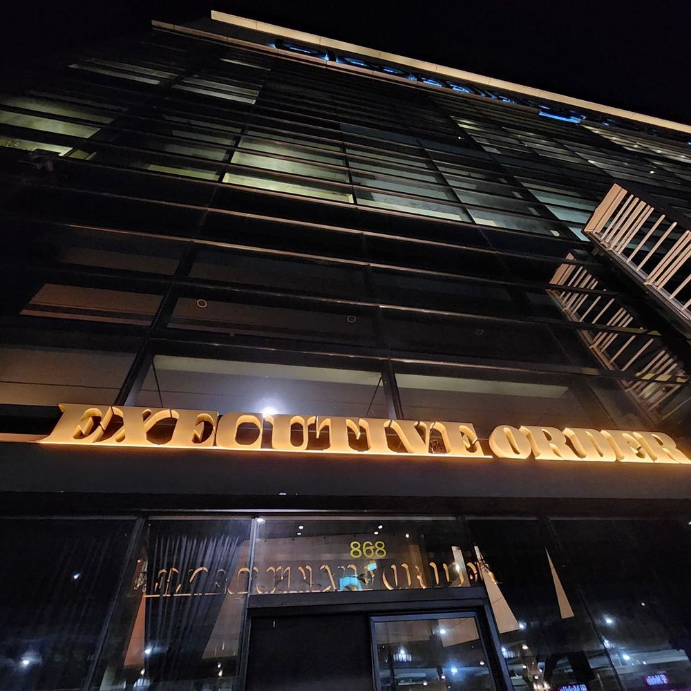 Executive Order Bar & Lounge - Cocktail Bars Near Me - San Francisco, California