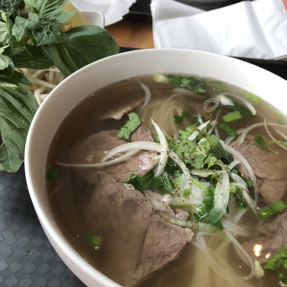 Le's Deli & Bakery - Brisket pho - Vietnamese Near Me - Seattle, Washington Le's Deli & Bakery - Brisket pho - Vietnamese Near Me - Seattle, Washington