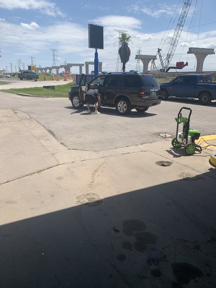 146 EXCLUSIVE AUTOMOTIVE DETAILING Updated June 2024 910 Bayport Blvd, Taylor Lake Village