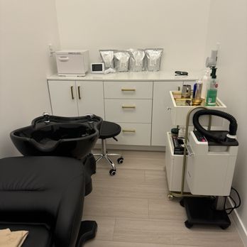 Sunday Headspa - Day Spas Near Me - San Francisco, California Sunday Headspa - Day Spas Near Me - San Francisco, California