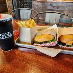 Burger & Cream