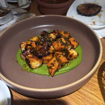 Como Taperia - BBQ Octopus, Squash, Mojo Verde, Hazelnuts - Tapas Bars Near Me - Vancouver, British Columbia Como Taperia - BBQ Octopus, Squash, Mojo Verde, Hazelnuts - Tapas Bars Near Me - Vancouver, British Columbia