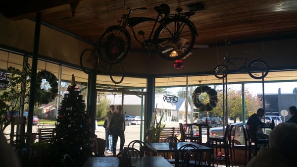 KY's Olde Towne Bicycle Shop by null