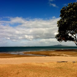Browns Bay beach