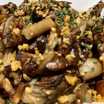 Morimoto Napa - garlic mushrooms - Japanese Near Me - Napa, California Morimoto Napa - garlic mushrooms - Japanese Near Me - Napa, California