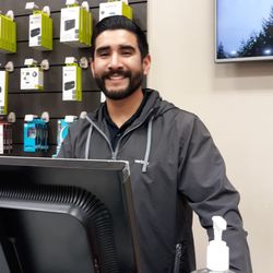 Verizon - Wonderful customer service. Would recommend this store.
