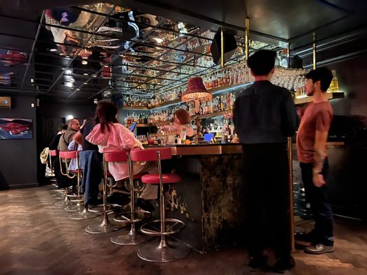 Atwater Cocktail Club by null