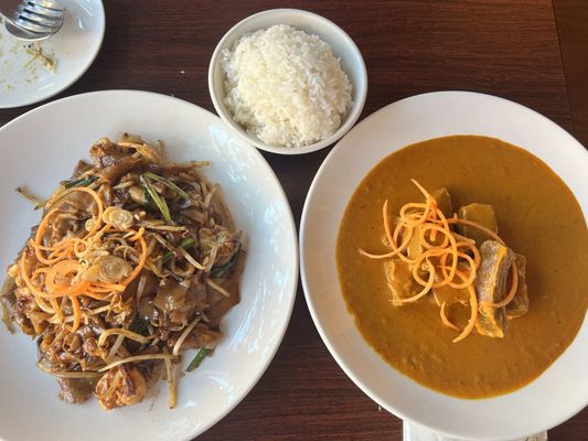 Golden Triangle by null