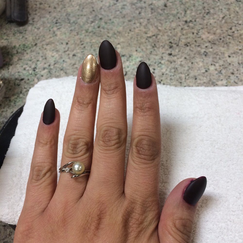 Fantasy Nails - Matte red w/gold almond shaped nails - Nail Salons Near Me - Van Nuys, California
