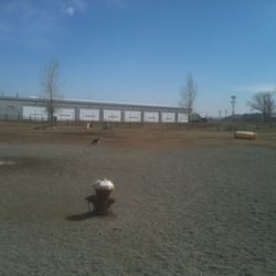 Airport Dog Park - Big park w agility training sections
