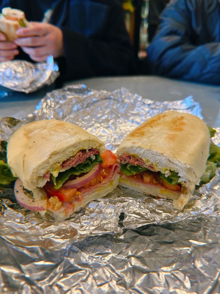 Johnny G's Sub Shack Logo