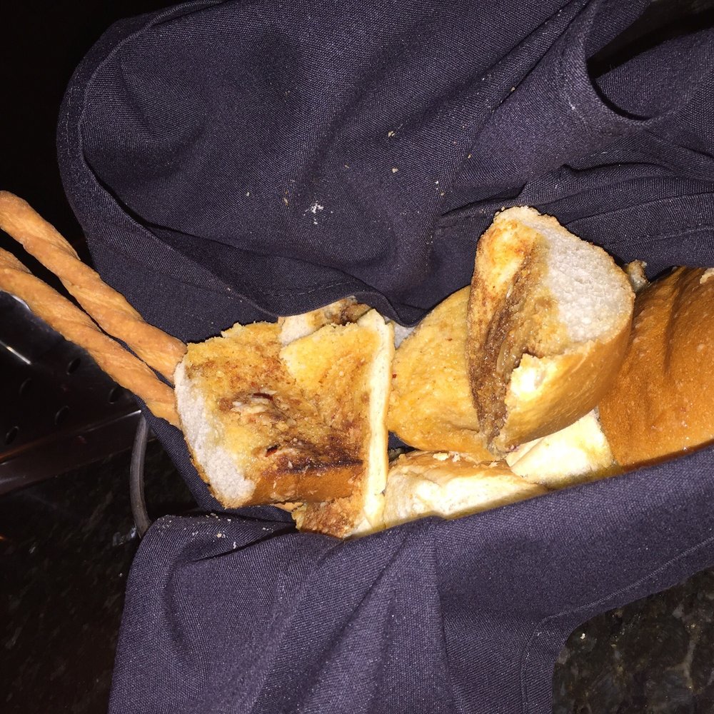 Cin Cin Bar & Lounge - Garlic bread basket. - Lounges Near Me - Reno, Nevada