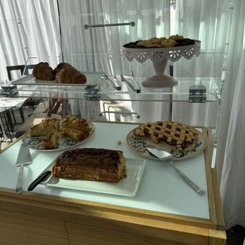La Torricella - Breakfast. - Agriturismi Near Me - Monforte d'Alba, CN