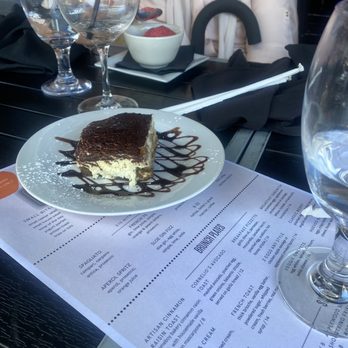 Vitello's Restaurant - Italian Near Me - Studio City, California Vitello's Restaurant - Italian Near Me - Studio City, California