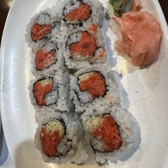 Shiso Sushi - Spicy tuna roll - Sushi Bars Near Me - Orlando, Florida