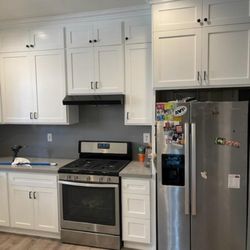 R&L Custom Cabinets