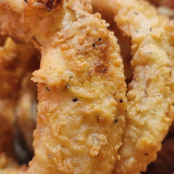 Paw-Paw's Catfish House - Onion rings - Seafood Near Me - Bastrop, Texas