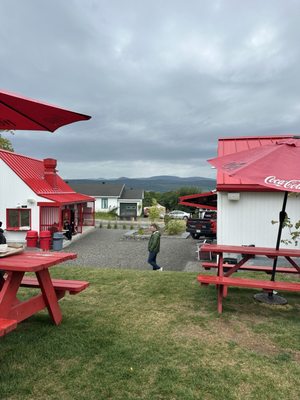 Chez Mag, La Fine Cantine by null