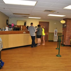 Commodore Resort - Commodore Resort Lobby